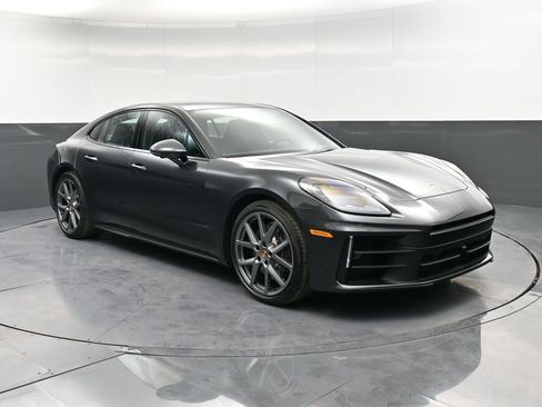 New 2026 Porsche Panamera 4 image 10