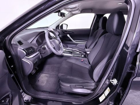 Used 2022 Mitsubishi Eclipse Cross LE image 8