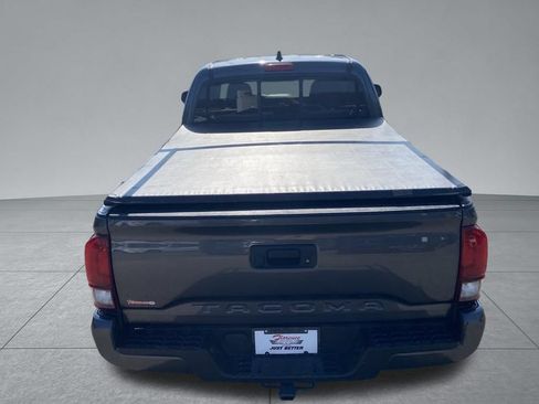 Used 2022 Toyota Tacoma SR w/ SX Package RWD image 10