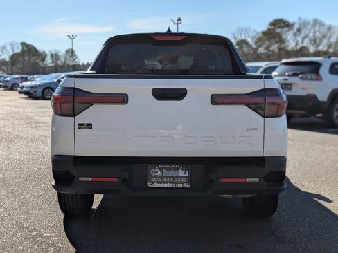 Used 2023 Hyundai Santa Cruz SEL image 8