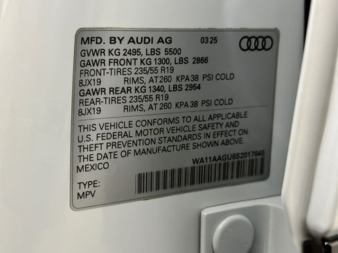 Used 2025 Audi Q5 Premium w/ Convenience Package AWD/4WD image 28