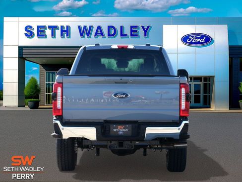 New 2026 Ford F250 Lariat w/ FX4 Off-Road Package AWD/4WD image 5