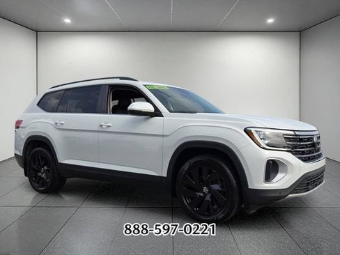 Certified 2024 Volkswagen Atlas SE AWD/4WD image 7