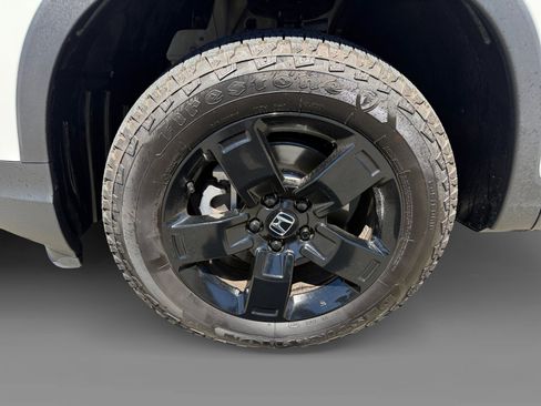 Used 2026 Honda Ridgeline Black Edition image 9