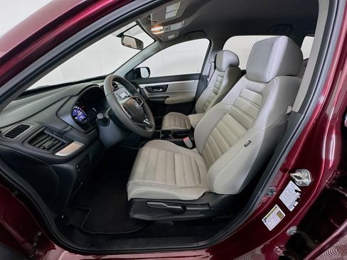 Used 2018 Honda CR-V LX image 13