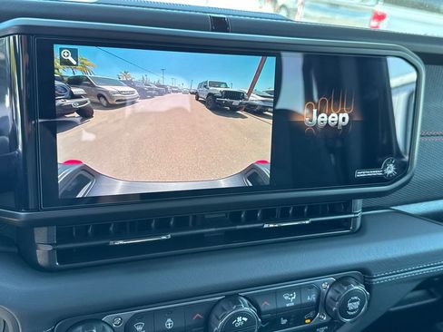 New 2026 Jeep Gladiator Rubicon AWD/4WD image 30