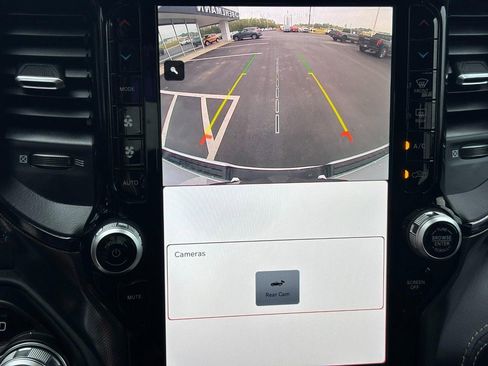 Used 2023 RAM 1500 Limited w/ Body Color Bumper Group image 25