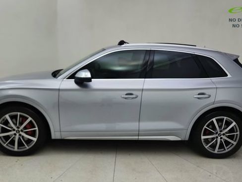 Used 2025 Audi SQ5 Prestige AWD/4WD image 3