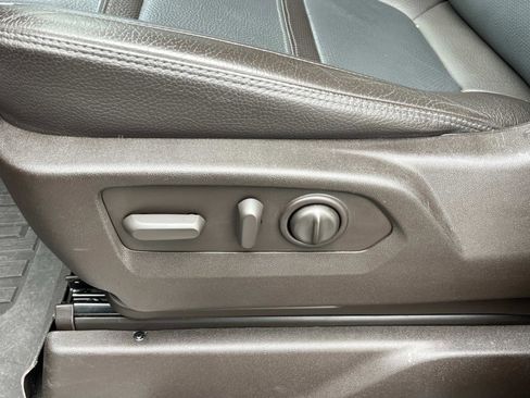 Used 2022 GMC Sierra 1500 Denali w/ Denali Reserve Package image 25