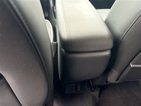 Certified 2024 Buick Encore GX Avenir image 20