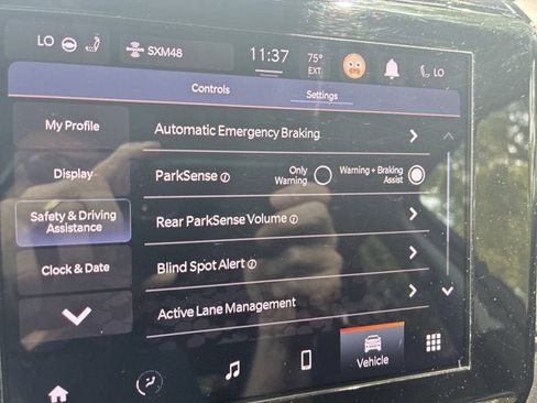 Certified 2021 Jeep Grand Cherokee L Laredo w/ Luxury Tech Group I image 40