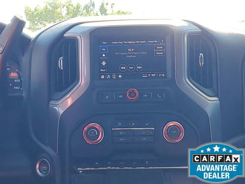 Used 2022 Chevrolet Silverado 1500 Custom image 29