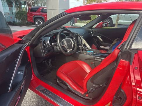 Used 2018 Chevrolet Corvette Stingray w/ Battery Protection Package image 6