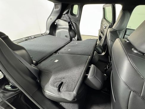 New 2026 Jeep Compass Latitude image 31