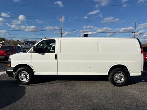 Used 2020 Chevrolet Express 2500 Extended w/ Driver Convenience Package image 16