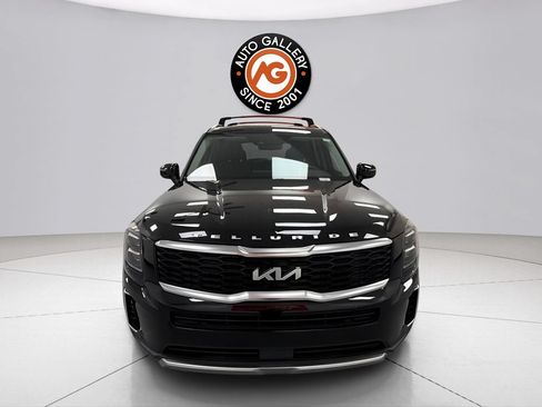 Used 2022 Kia Telluride EX w/ EX Premium Package FWD image 5