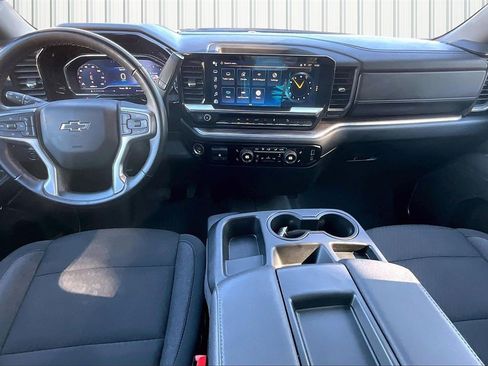 Used 2024 Chevrolet Silverado 1500 RST image 6