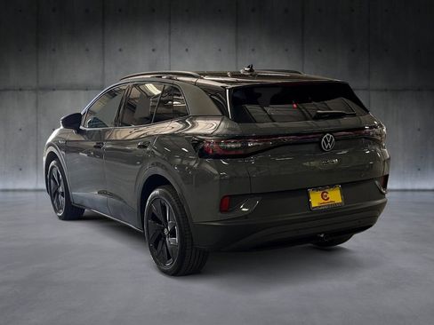 New 2026 Volkswagen ID.4 Pro S Plus image 3