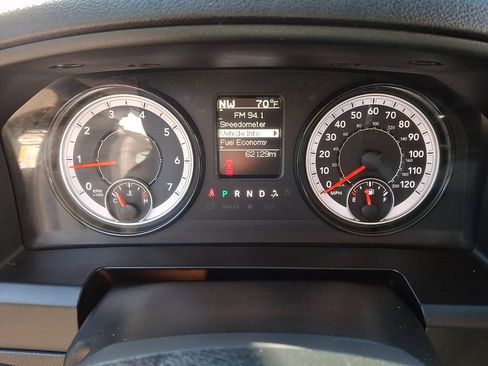 Used 2024 RAM 1500 Classic SLT AWD/4WD image 26