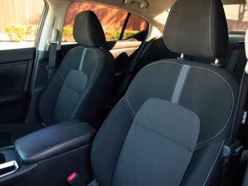 Used 2022 Nissan Sentra SV image 22