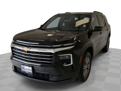 New 2026 Chevrolet Traverse LT w/ Driver Confidence Package FWD image 1