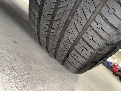 Used 2023 Tesla Model Y Performance image 36