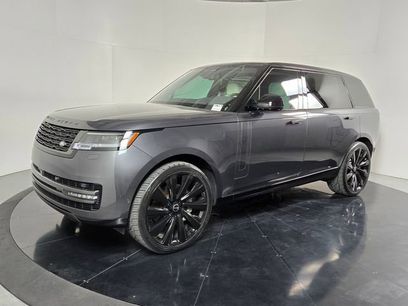 Used 2025 Land Rover Range Rover Long Wheelbase SE