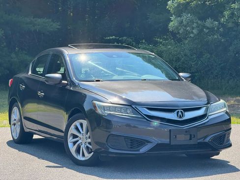 Used 2016 Acura ILX FWD image 2