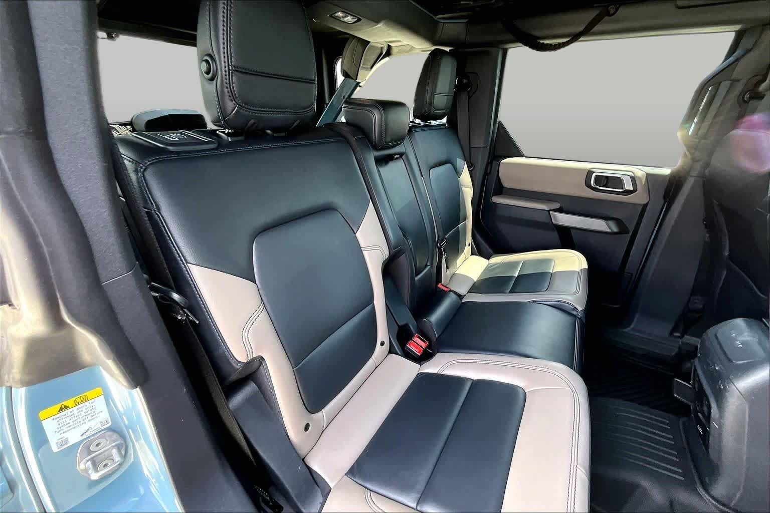 Used 2023 Ford Bronco Wildtrak AWD/4WD image 19
