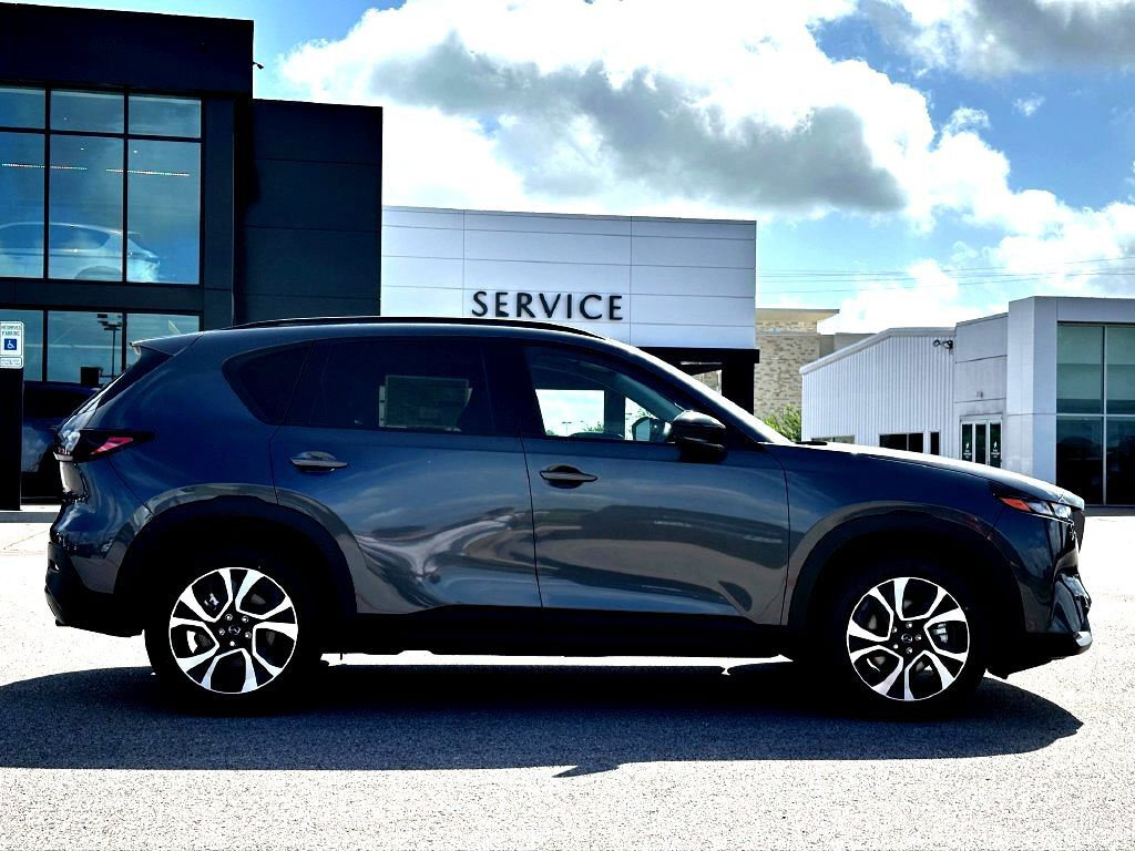 New 2026 MAZDA CX-5 Preferred AWD/4WD image 9