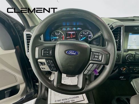 Used 2017 Ford F250 XLT w/ XLT Premium Package AWD/4WD image 15