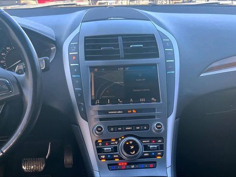 Used 2018 Lincoln MKZ Reserve w/ Climate Package image 7