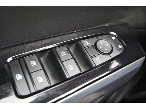 Used 2024 Nissan Pathfinder SL image 21