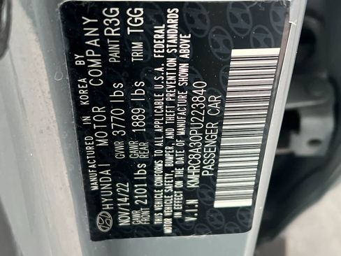 Certified 2023 Hyundai Venue SEL w/ Cargo Package image 29