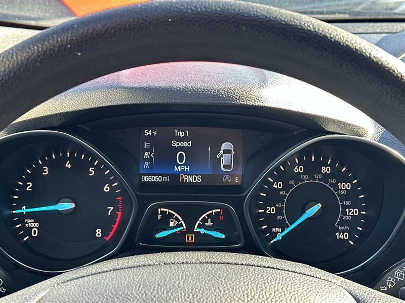 Used 2017 Ford Escape SE w/ Equipment Group 201A FWD image 15
