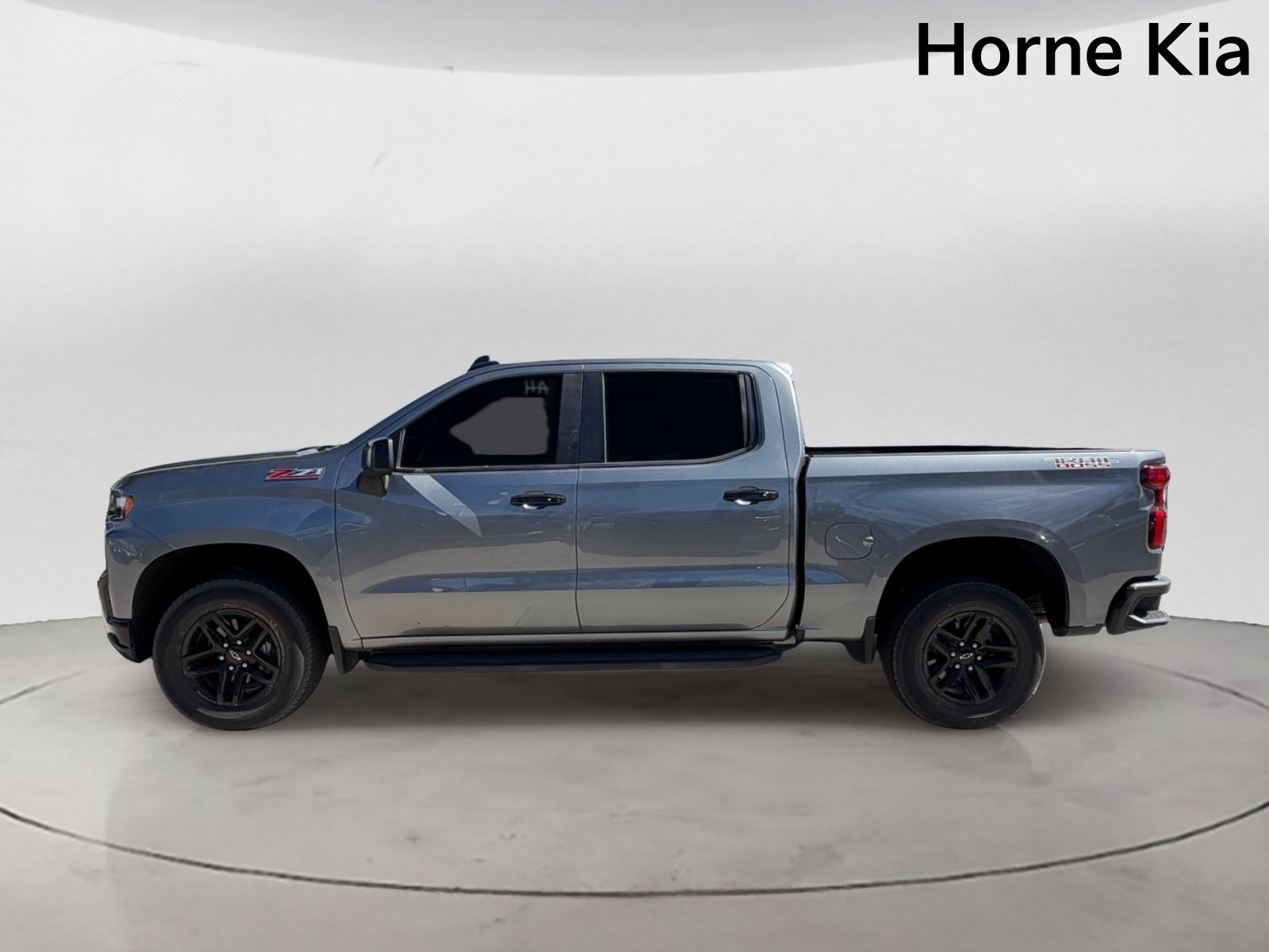 Used 2019 Chevrolet Silverado 1500 LT Trail Boss AWD/4WD image 7