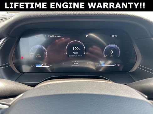 Used 2023 Jeep Grand Cherokee Laredo image 20