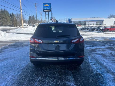 Certified 2018 Chevrolet Equinox LT image 4