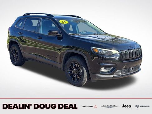Used 2023 Jeep Cherokee Altitude Lux image 8