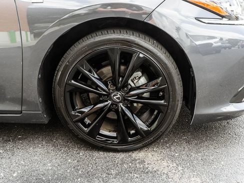 Used 2022 Lexus ES 300h F Sport w/ Accessory Package 2 FWD image 5
