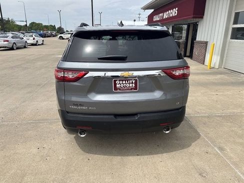 Used 2021 Chevrolet Traverse LT AWD/4WD image 13