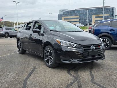 New 2025 Nissan Versa SR w/ Trunk Package