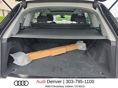 Used 2023 Audi Q7 3.0T Premium Plus w/ Premium Plus Package AWD/4WD image 10