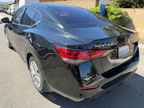 Used 2021 Nissan Sentra S image 8