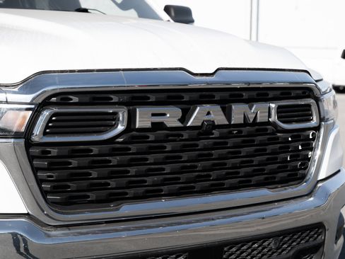 Used 2025 RAM 1500 Big Horn image 10
