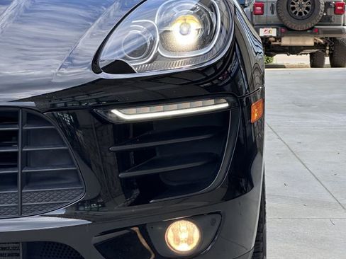Used 2017 Porsche Macan image 13
