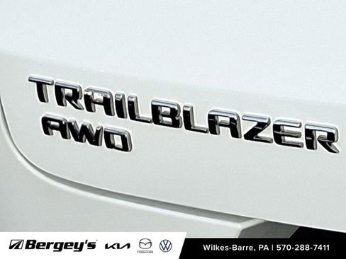 Used 2021 Chevrolet TrailBlazer ACTIV w/ Sun and Liftgate Package image 33