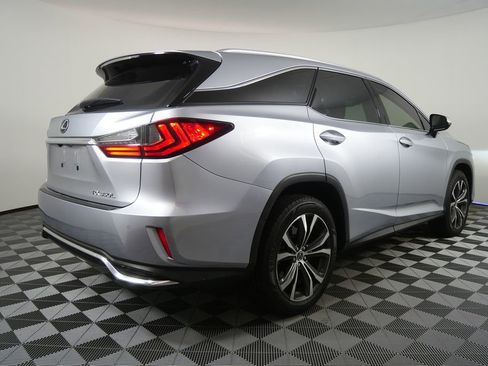 Used 2022 Lexus RX 350L FWD w/ Premium Package image 3