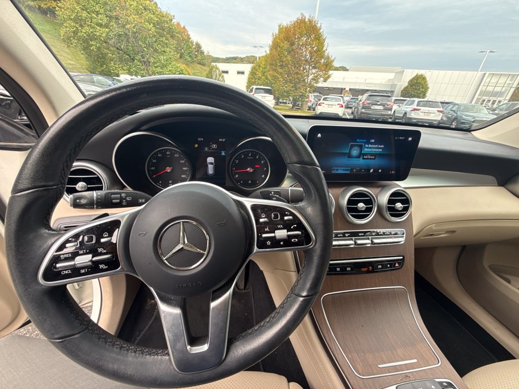 Used 2021 Mercedes-Benz GLC 300 4MATIC image 15