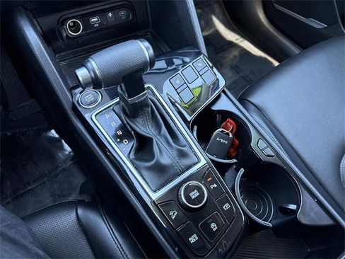 Certified 2024 Kia Sportage EX image 22